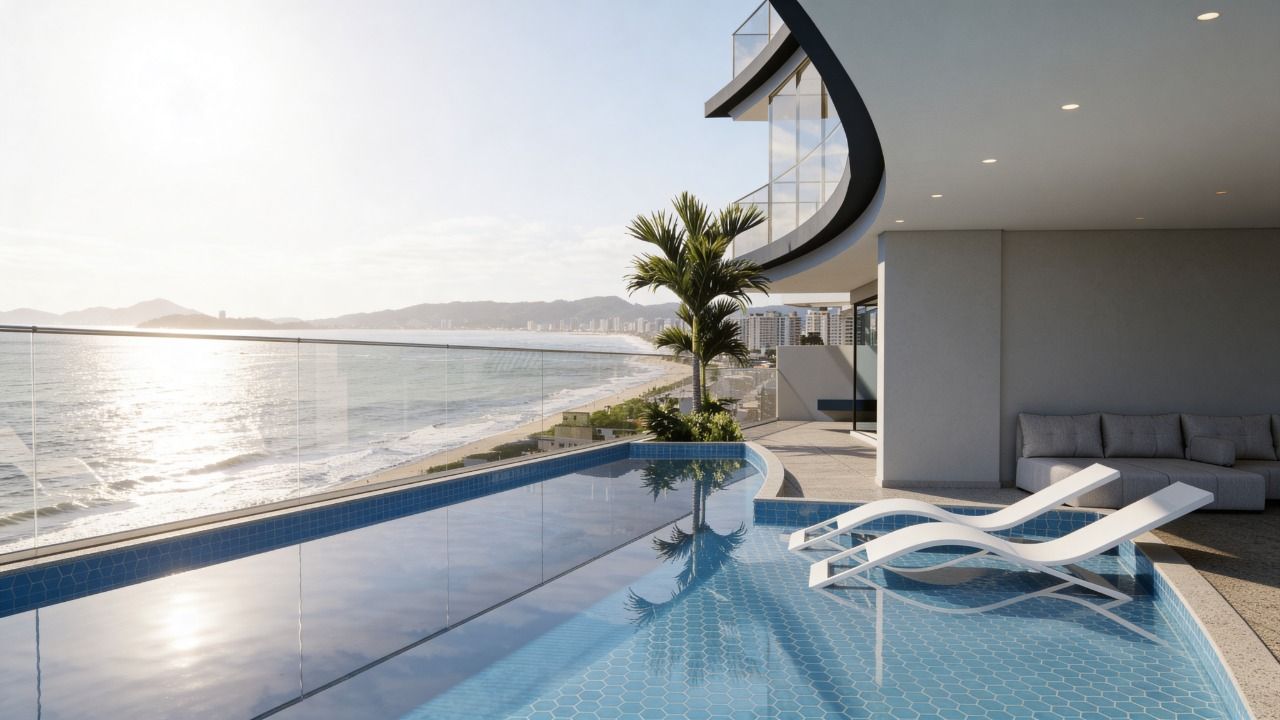 Deck da piscina do Itajuba Boulevard, com vista para a praia de Itajuba