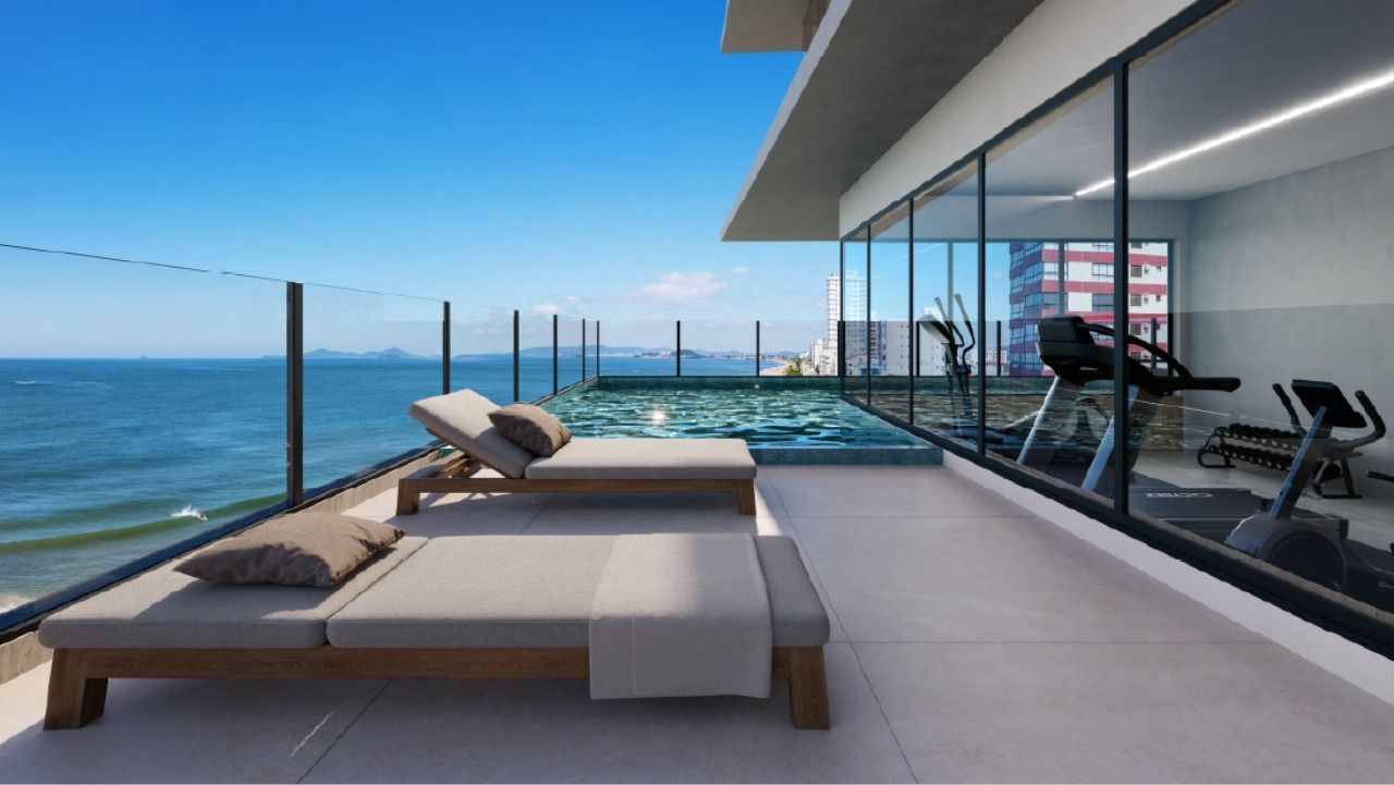 Piscina infantil e deck da piscina do Infinity Sea and Sky