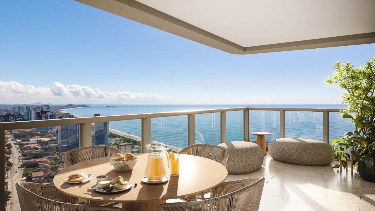 Sacada do apartamento tipo do Naut, com vista para o mar